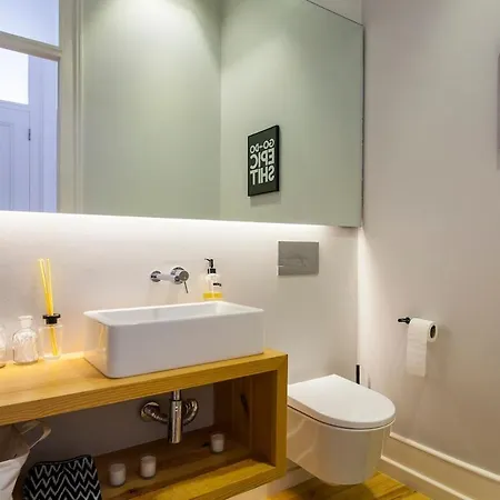 For Families, Center ליסבון