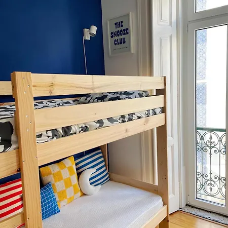 For Families, Center ליסבון