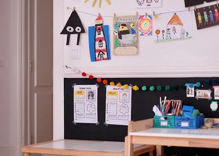 For Families, Center Лісабон