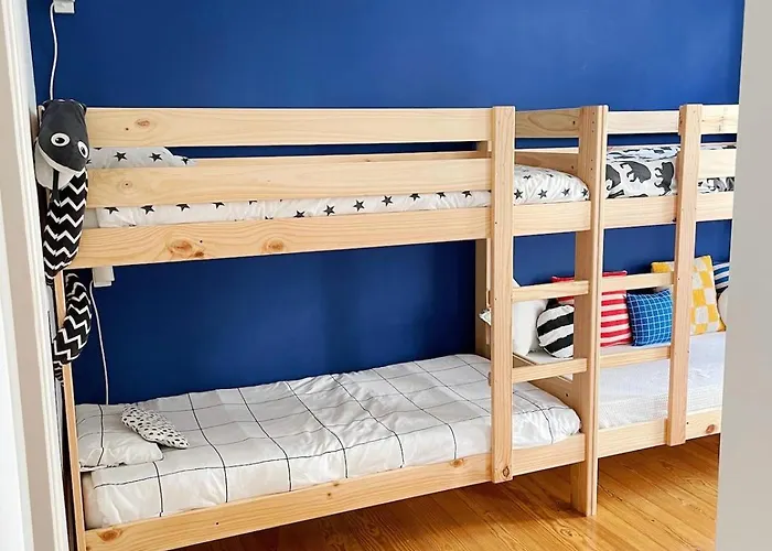 For Families, Center * Лісабон