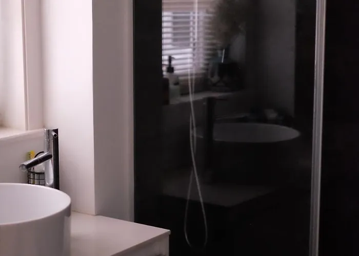 For Families, Center Лісабон