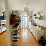 For Families, Center リスボン