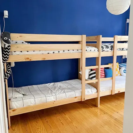 For Families, Center Apartment *